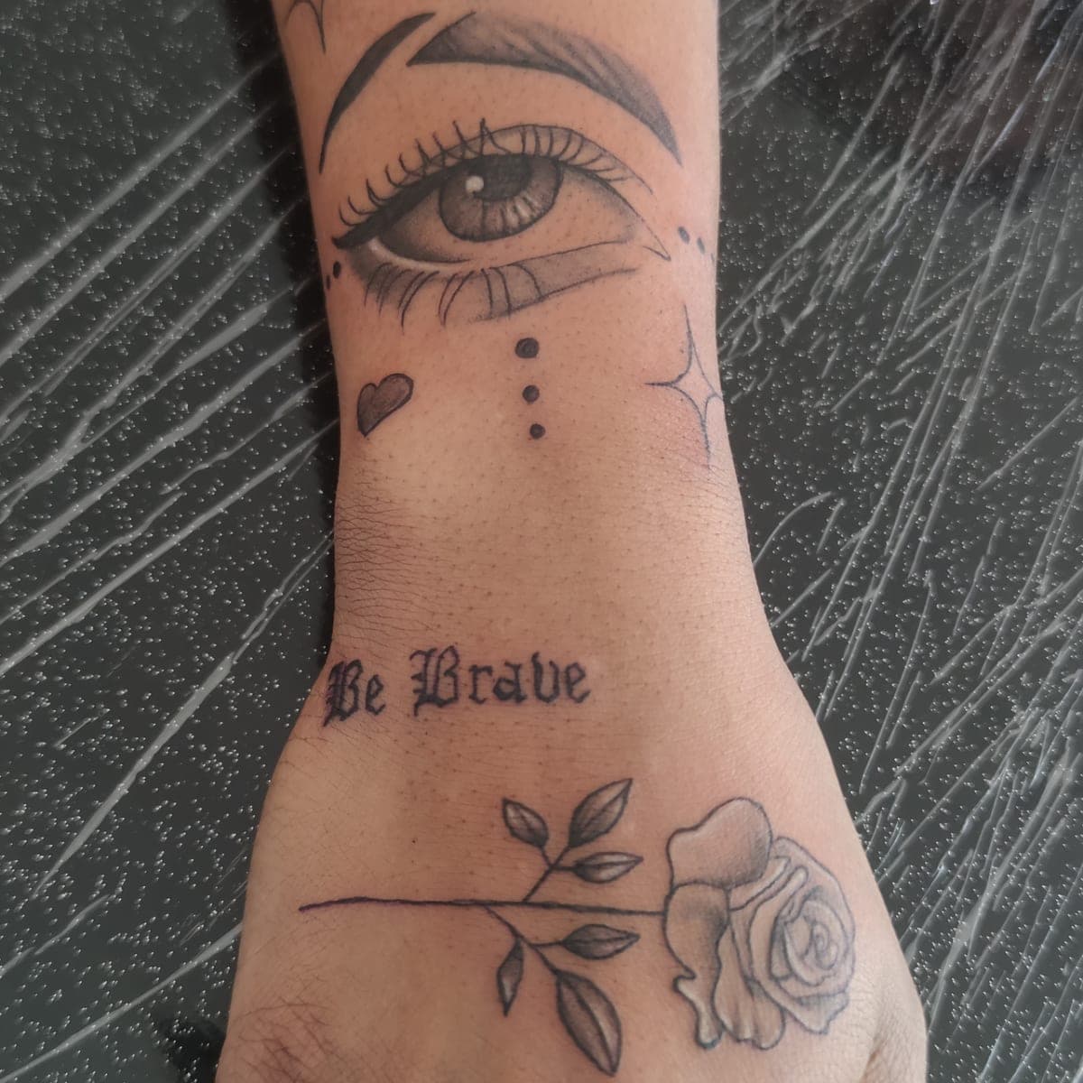 Trabalho 2 em Fine Line